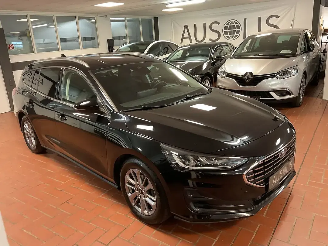 Ford Focus Titanium - Thumbnail 3