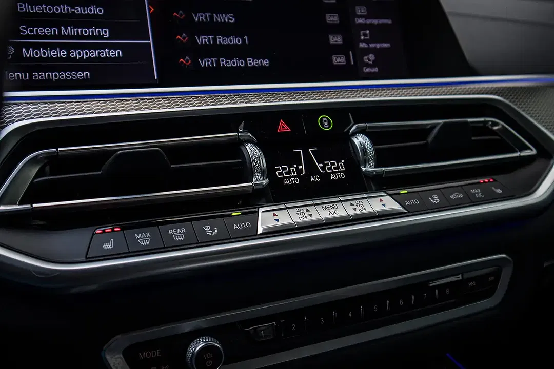 BMW X5 M - Thumbnail 17