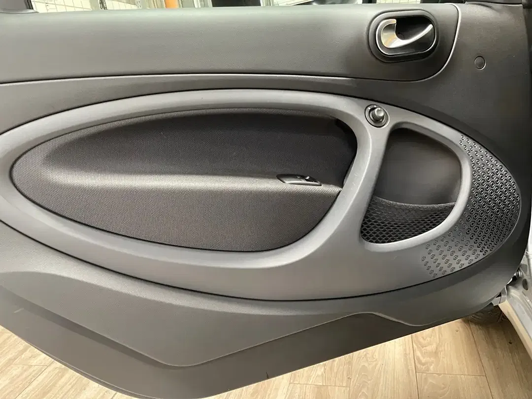 smart forTwo - Thumbnail 16