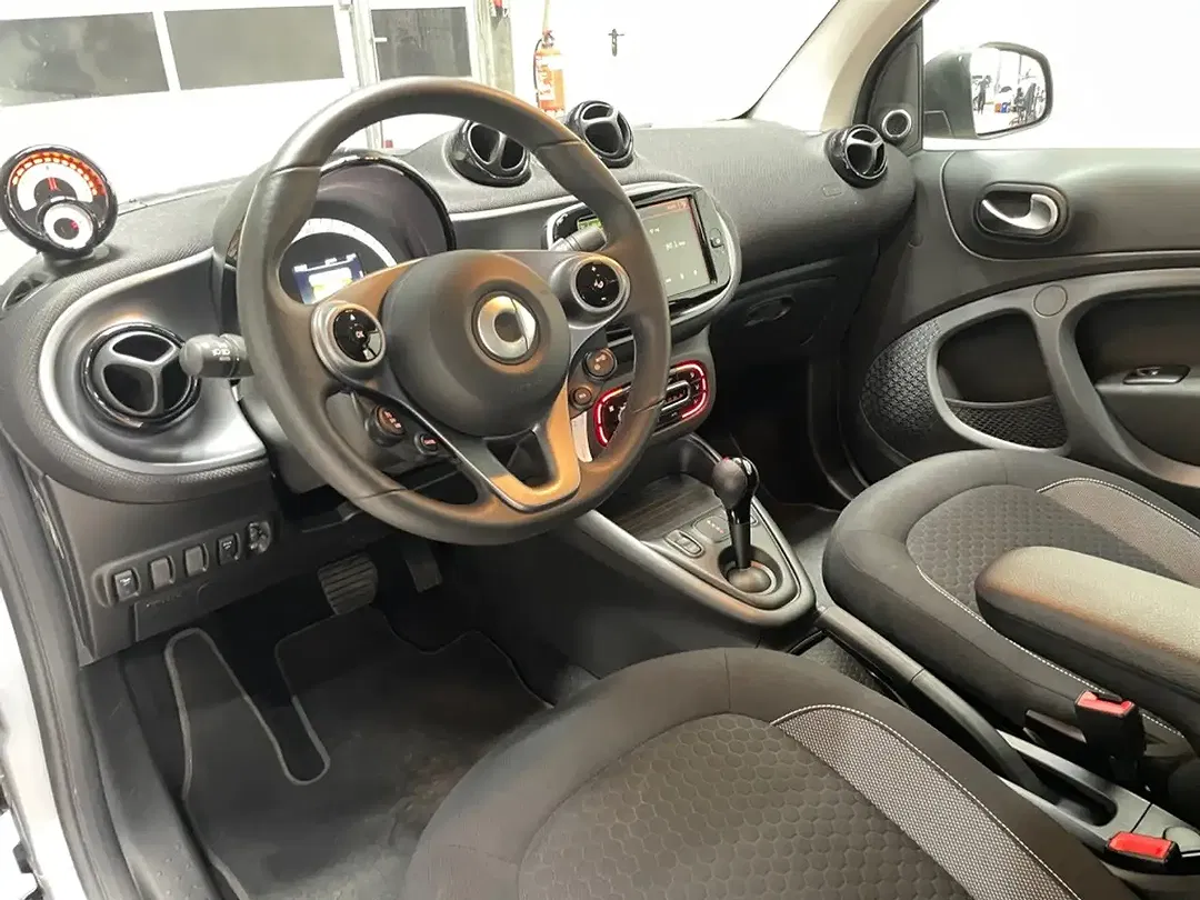 smart forTwo - Thumbnail 17