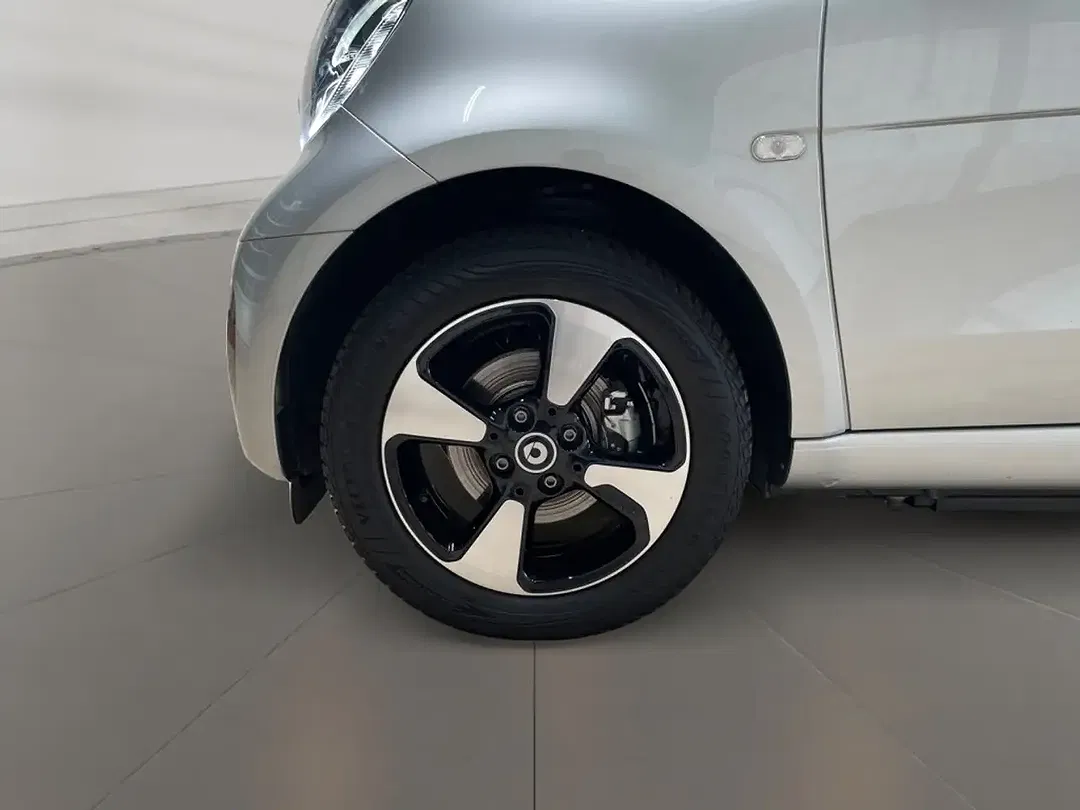 smart forTwo - Thumbnail 6