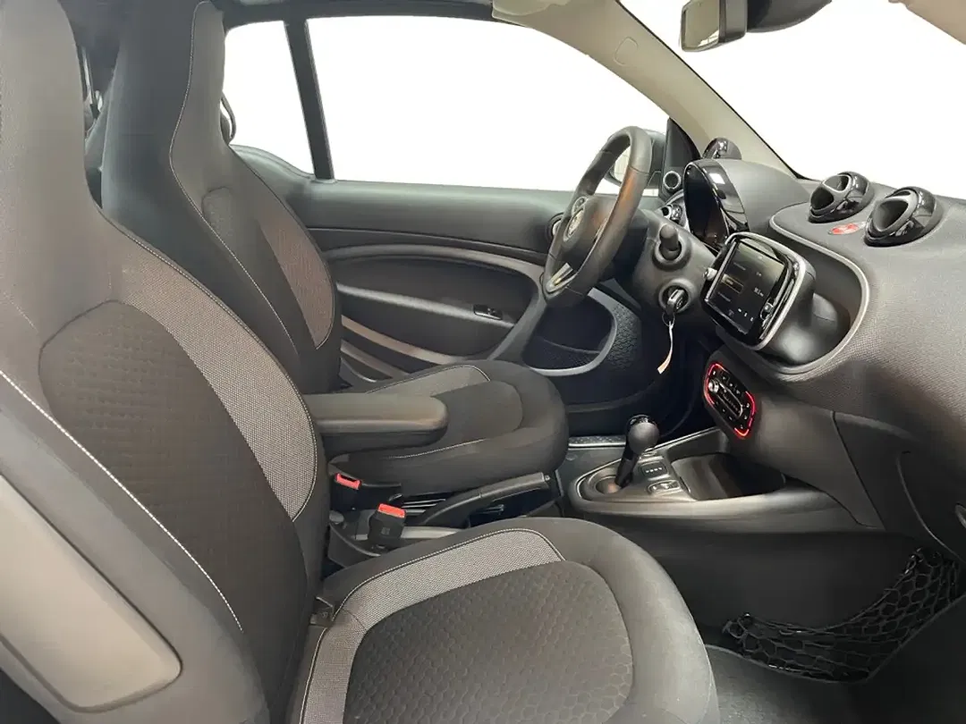 smart forTwo - Thumbnail 8