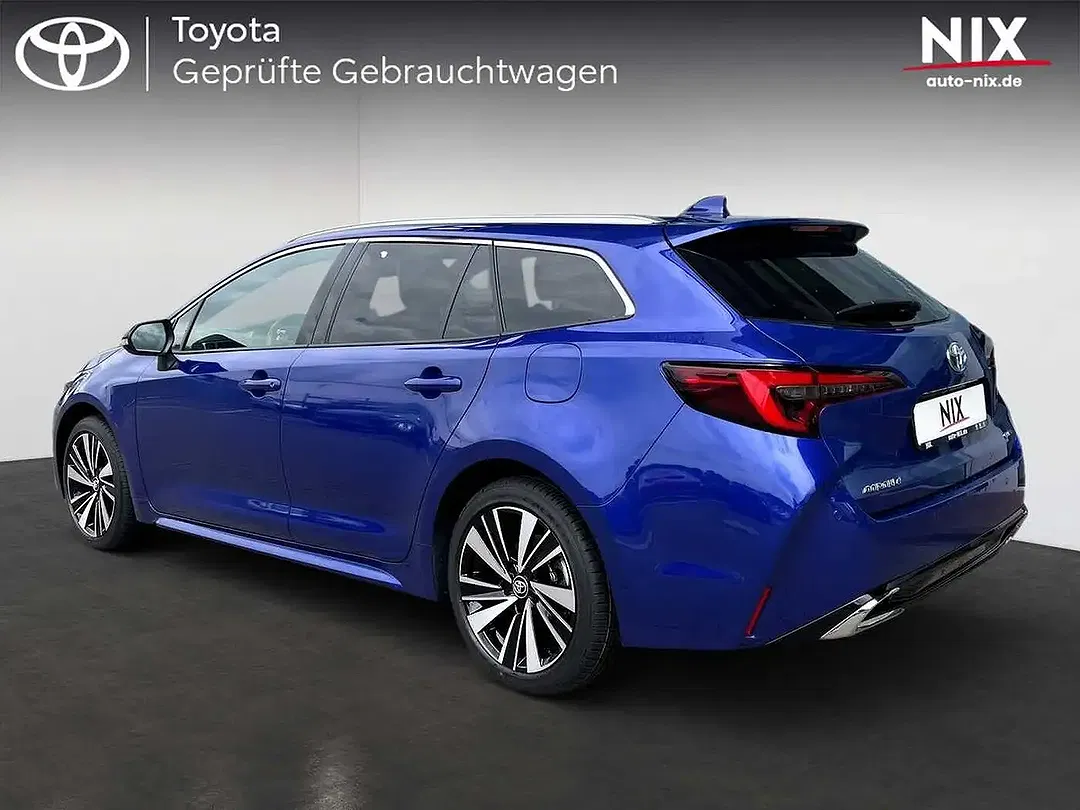Toyota Corolla - foto 2