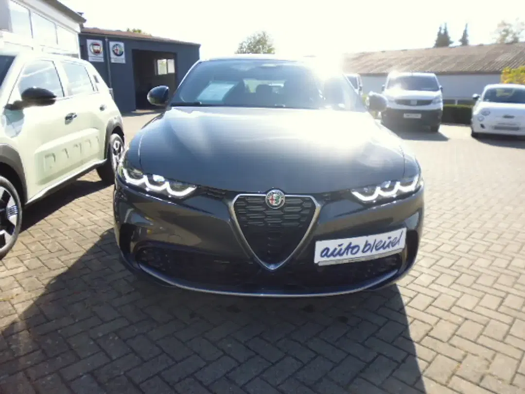 Alfa Romeo Tonale AUT Ti - Thumbnail 3