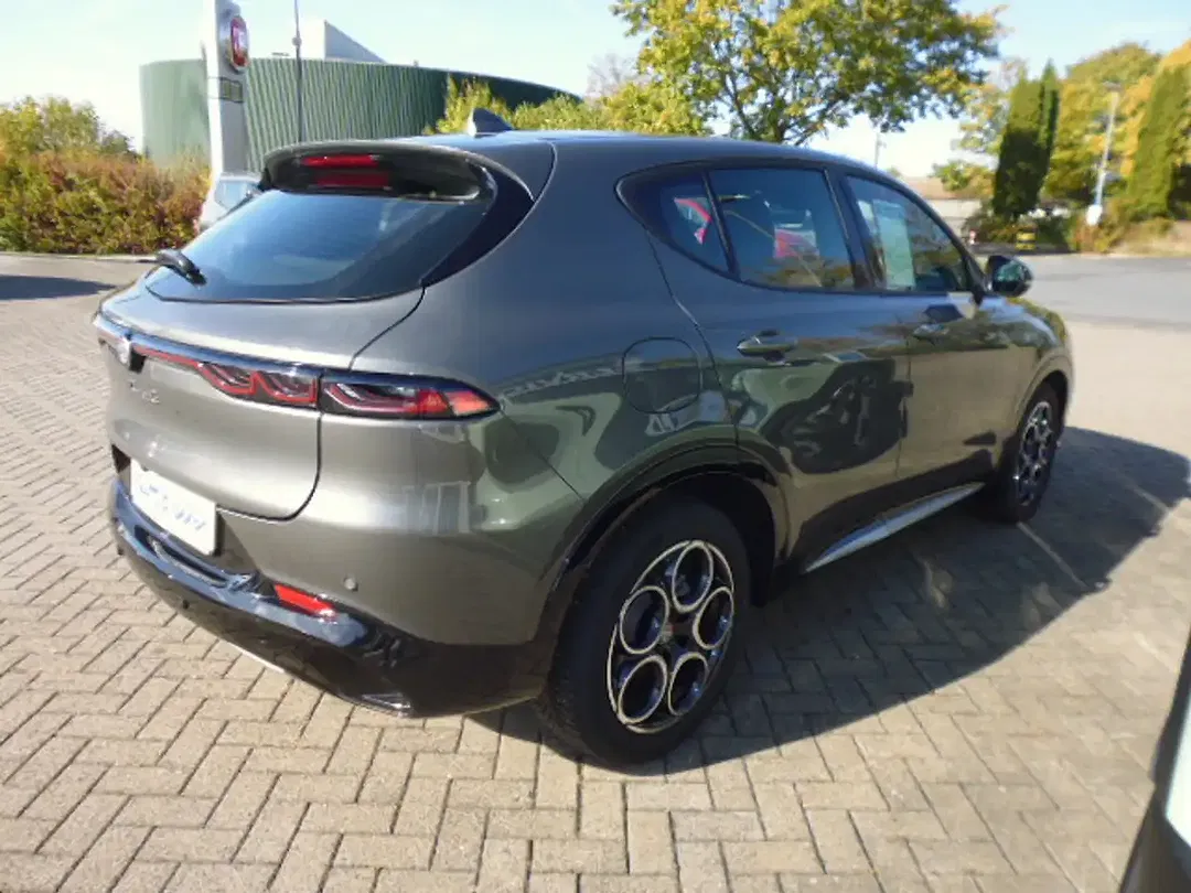 Alfa Romeo Tonale AUT Ti - Thumbnail 6