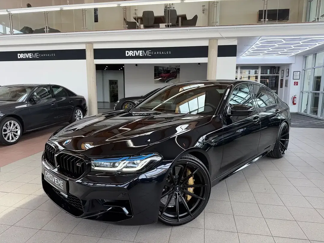 BMW M5 M Competition - foto 1