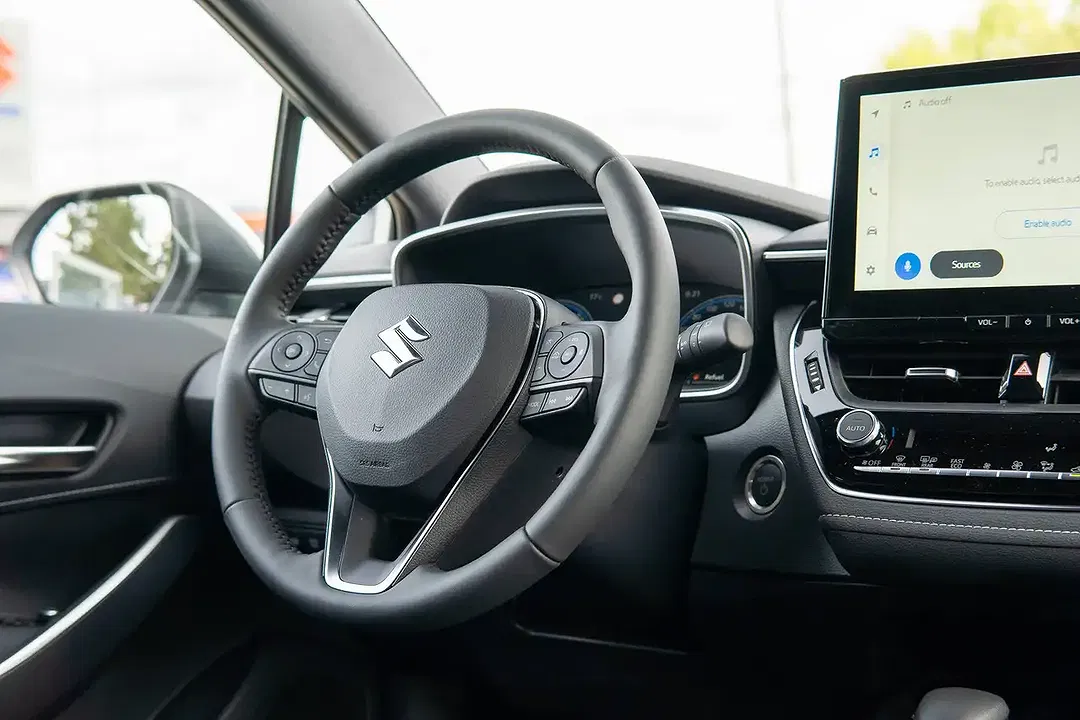 Suzuki Swace Hybrid 1.8 CVT Comfort+ - Thumbnail 10