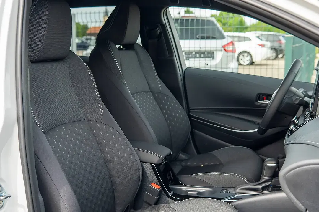 Suzuki Swace Hybrid 1.8 CVT Comfort+ - Thumbnail 11