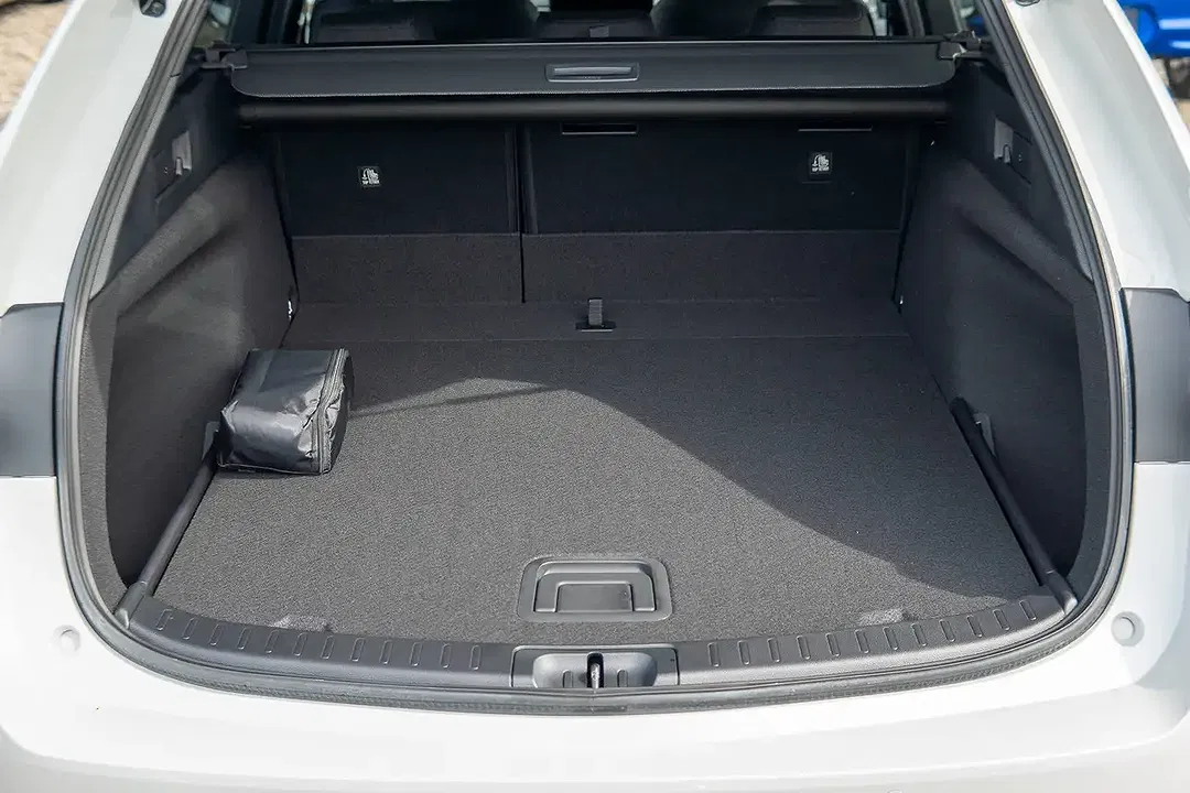 Suzuki Swace Hybrid 1.8 CVT Comfort+ - Thumbnail 13