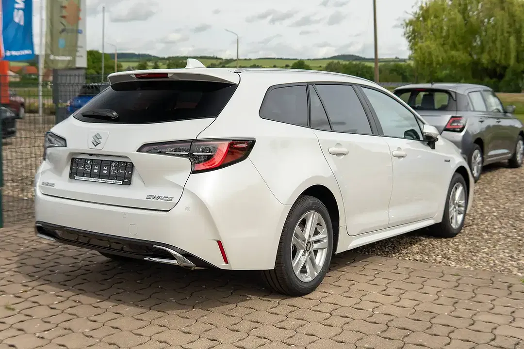 Suzuki Swace Hybrid 1.8 CVT Comfort+ - Thumbnail 6