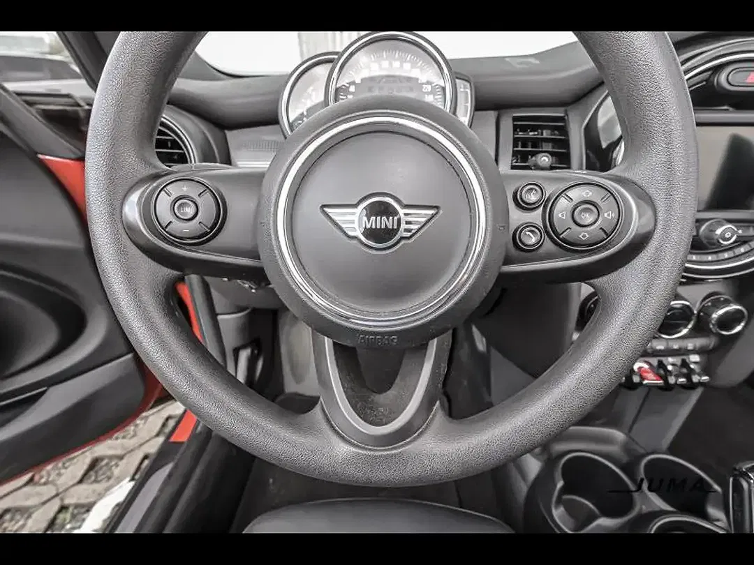 MINI Cooper Cabrio - Thumbnail 12