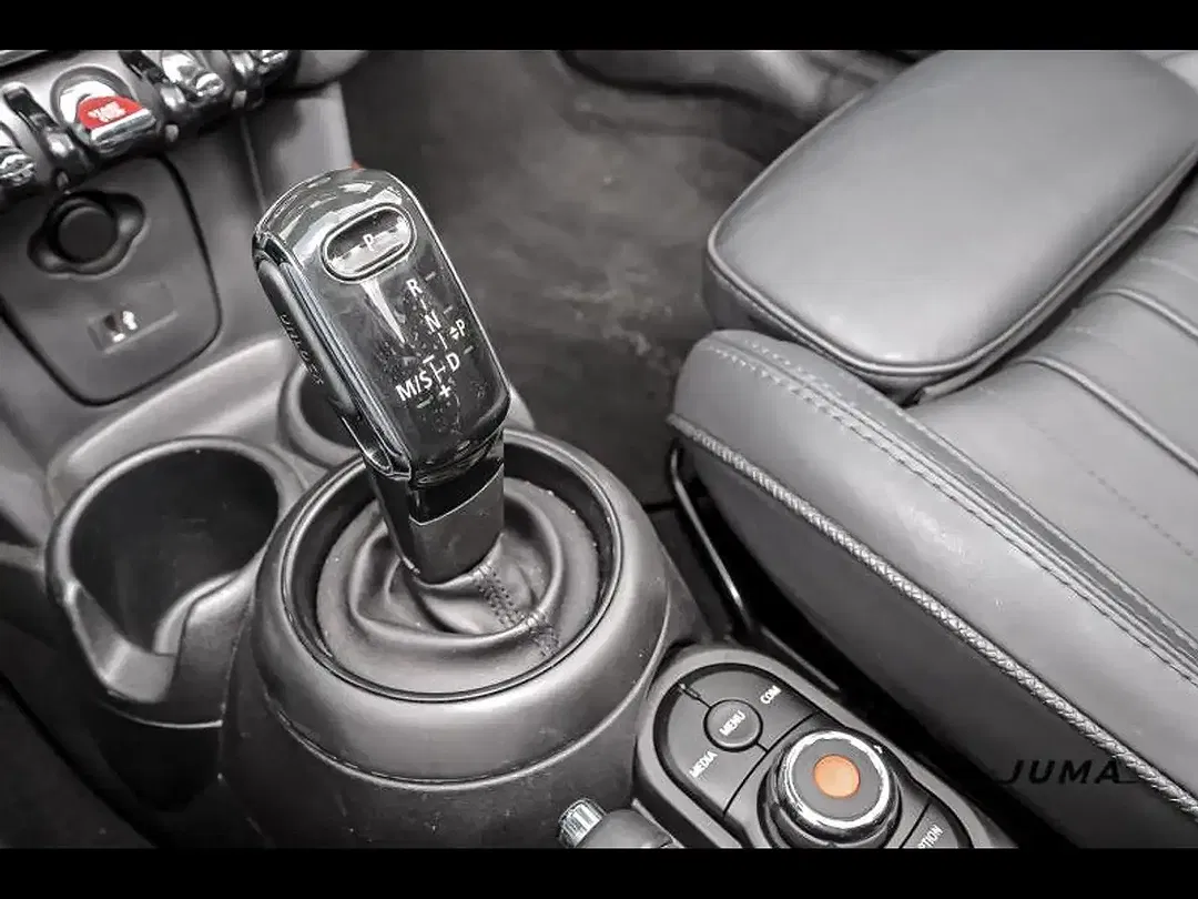 MINI Cooper Cabrio - Thumbnail 14