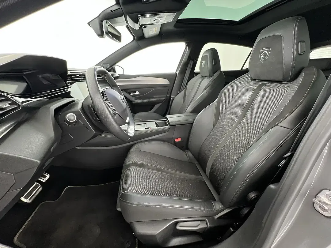 Peugeot 308 GT - Thumbnail 8
