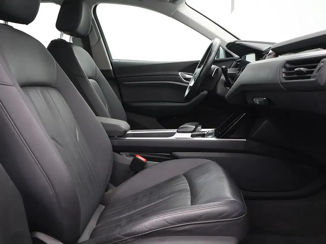 Audi e-tron 50 quattro - Thumbnail 12