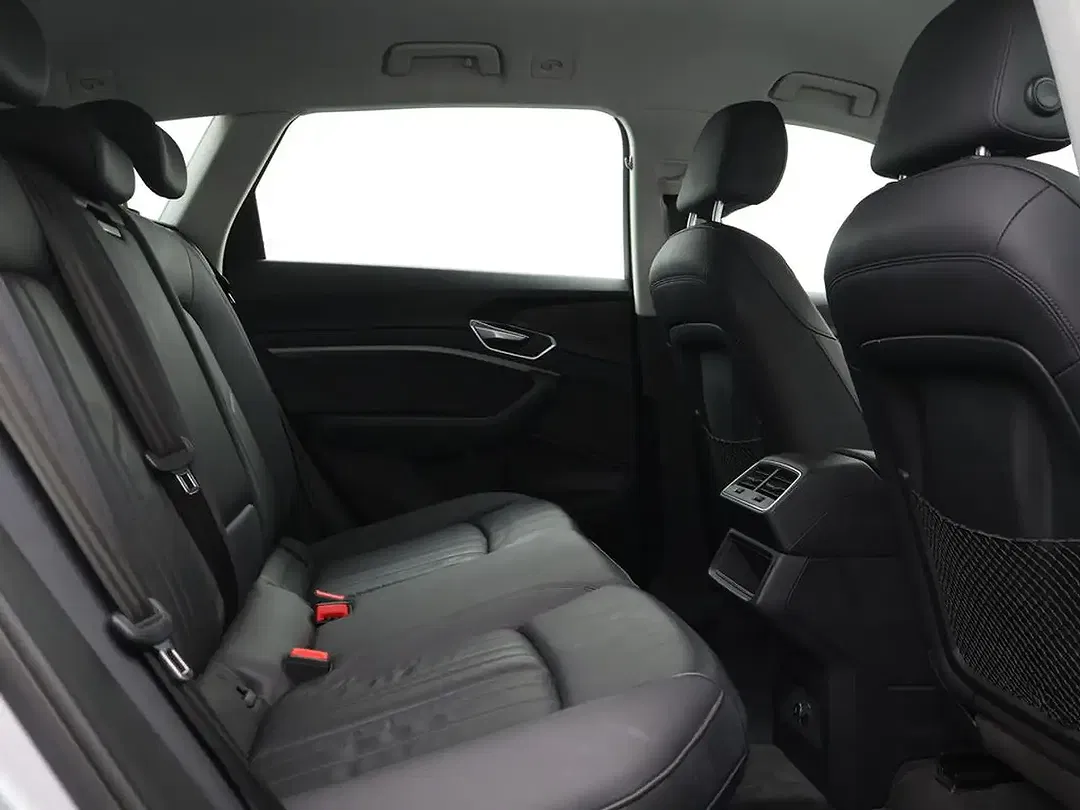 Audi e-tron 50 quattro - Thumbnail 13