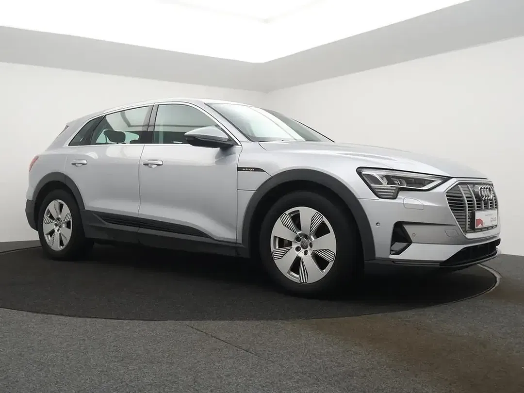 Audi e-tron 50 quattro - Thumbnail 4
