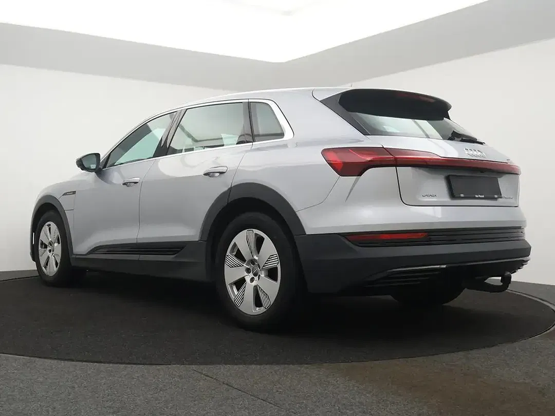 Audi e-tron 50 quattro - Thumbnail 8
