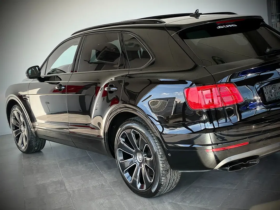 Bentley Bentayga 4.0 V8 Design - Thumbnail 11