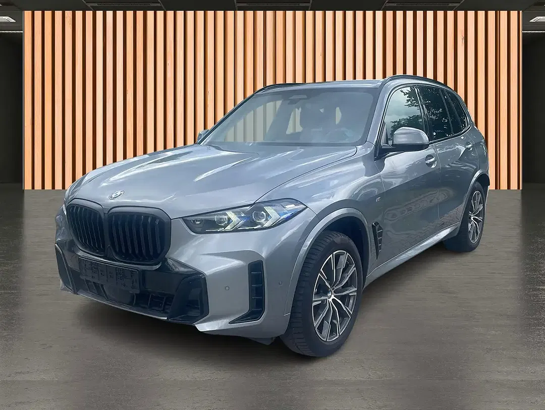 BMW X5 xDrive M Sport - Thumbnail 1