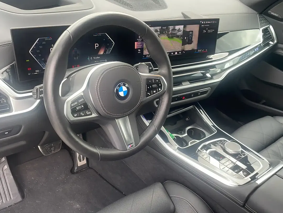 BMW X5 xDrive M Sport - Thumbnail 4