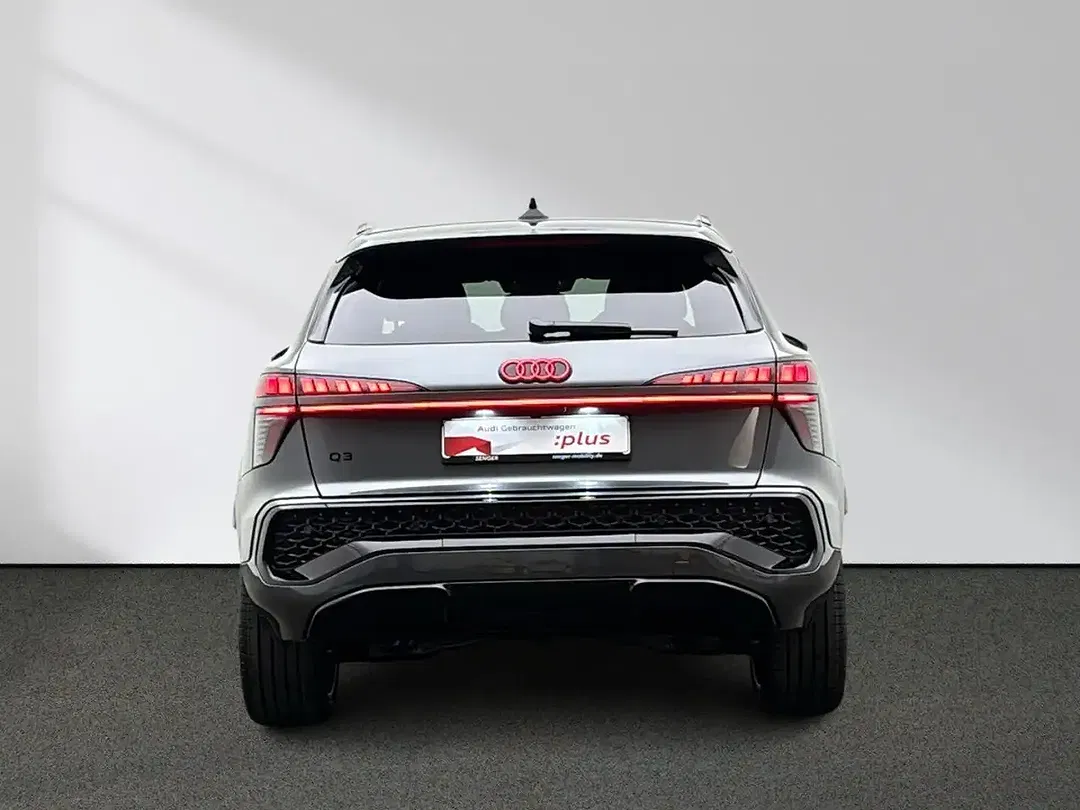 Audi Q3 TFSI S tronic - Thumbnail 4