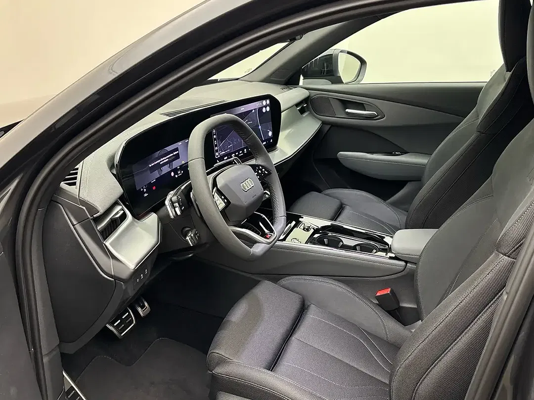 Audi Q3 TFSI S tronic - Thumbnail 8