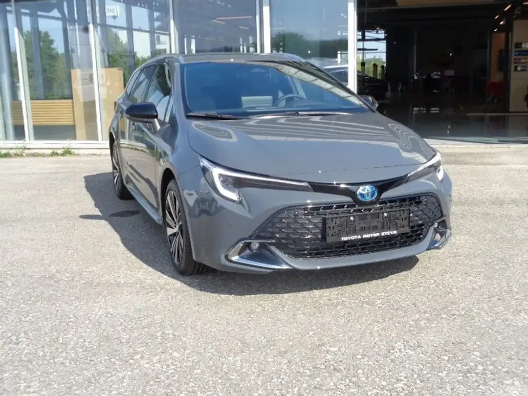 Toyota Corolla Hybrid Teamplayer - Thumbnail 2