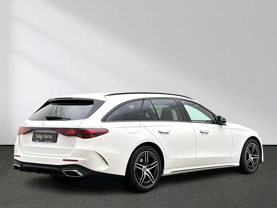 Mercedes-Benz E 200 AMG Night - Thumbnail 3