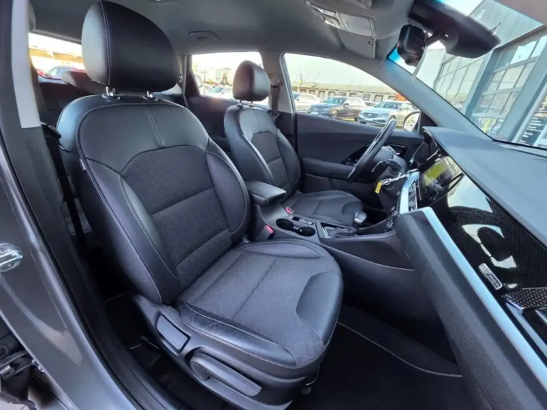 Kia Niro 1.6 GDI PHEV Vision - foto 15