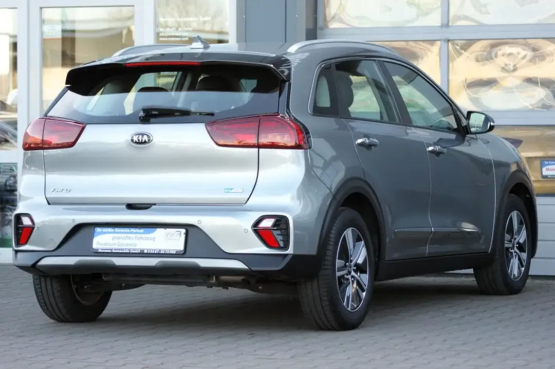 Kia Niro 1.6 GDI PHEV Vision - Thumbnail 4