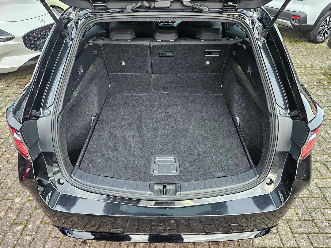 Suzuki Swace Hybrid 1.8 CVT Comfort+ - Thumbnail 20