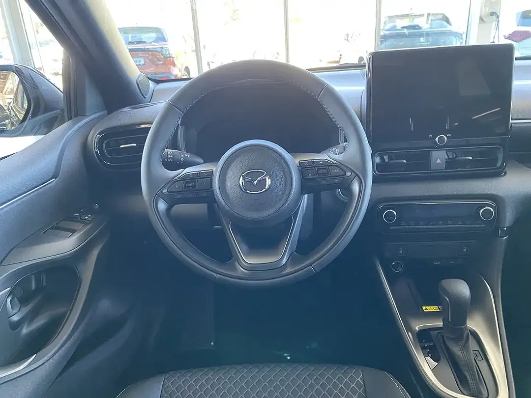 Mazda 2 1.5 AUT Hybrid Homura Plus - Thumbnail 3