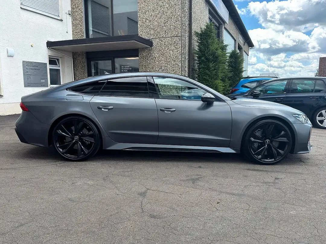 Audi RS7 - Thumbnail 4