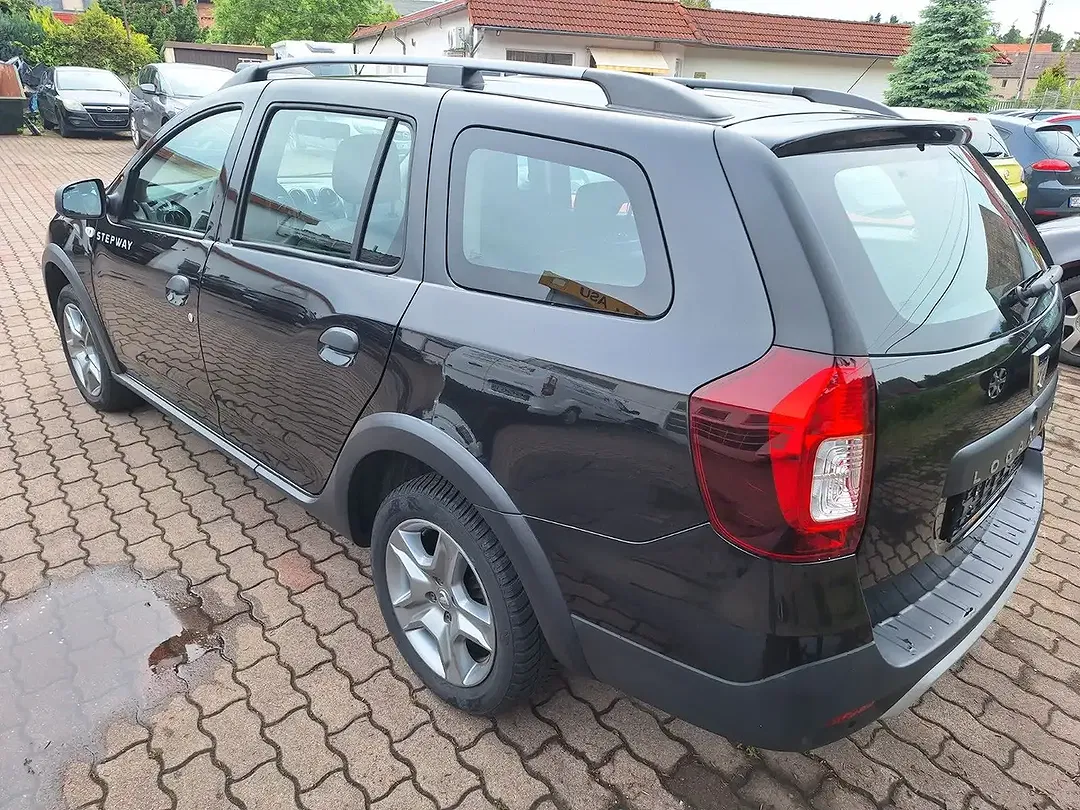 Dacia Logan Stepway - Thumbnail 4