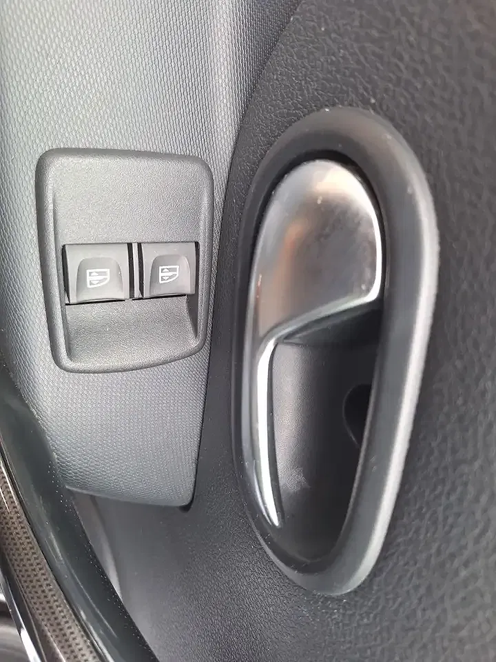 Dacia Logan Stepway - Thumbnail 8