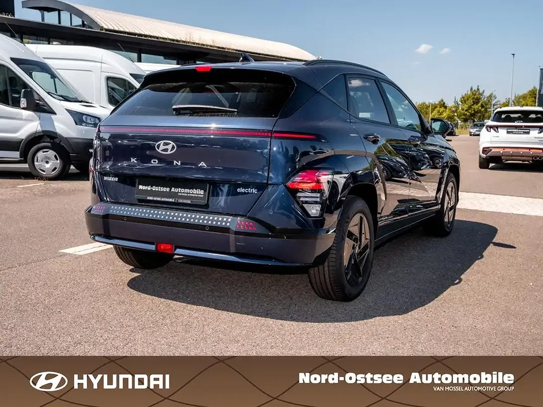 Hyundai KONA EV Trend - Thumbnail 3