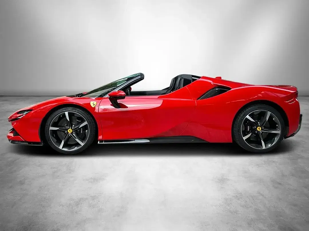 Ferrari SF90 Spider - foto 2