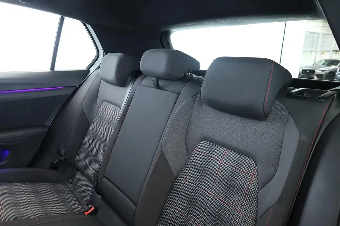 Volkswagen Golf DSG GTI Black Edition - Thumbnail 10