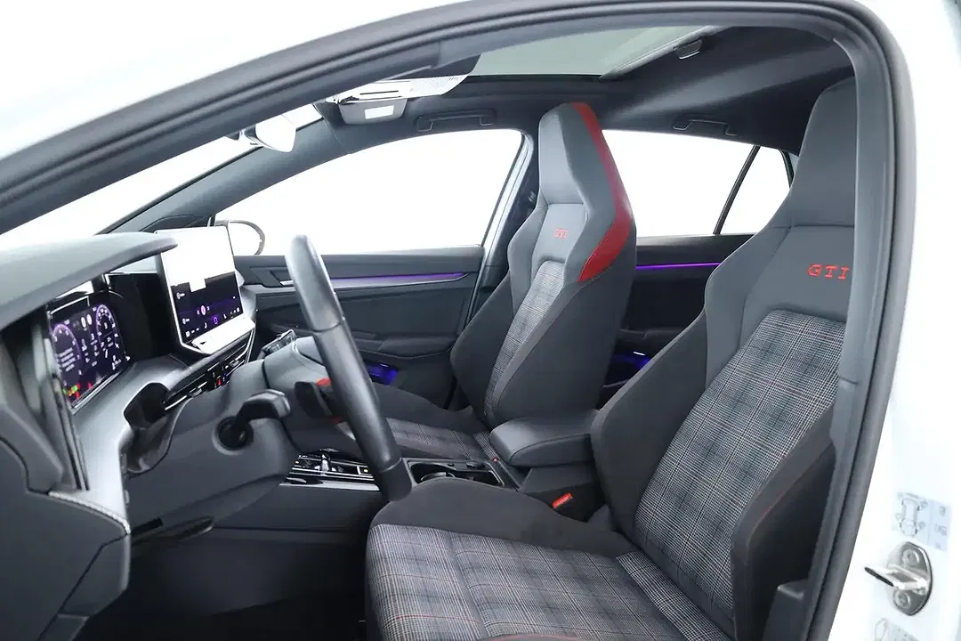 Volkswagen Golf DSG GTI Black Edition - Thumbnail 11