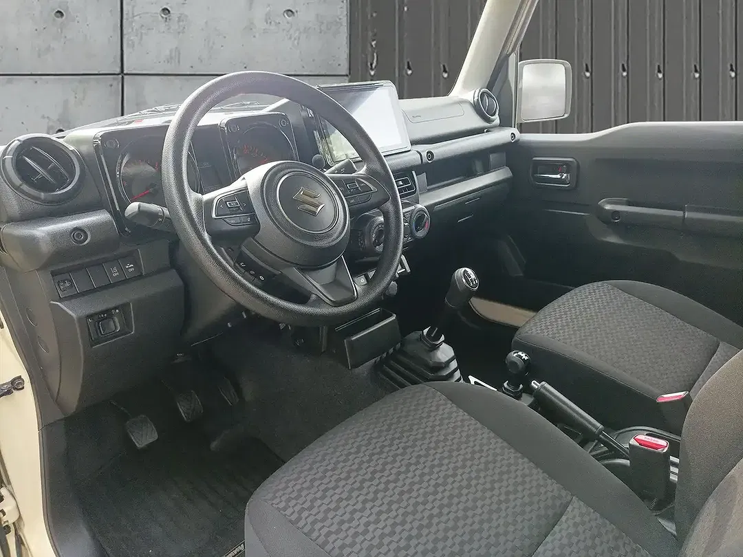 Suzuki Jimny 1.5 AllGrip Comfort - Thumbnail 12