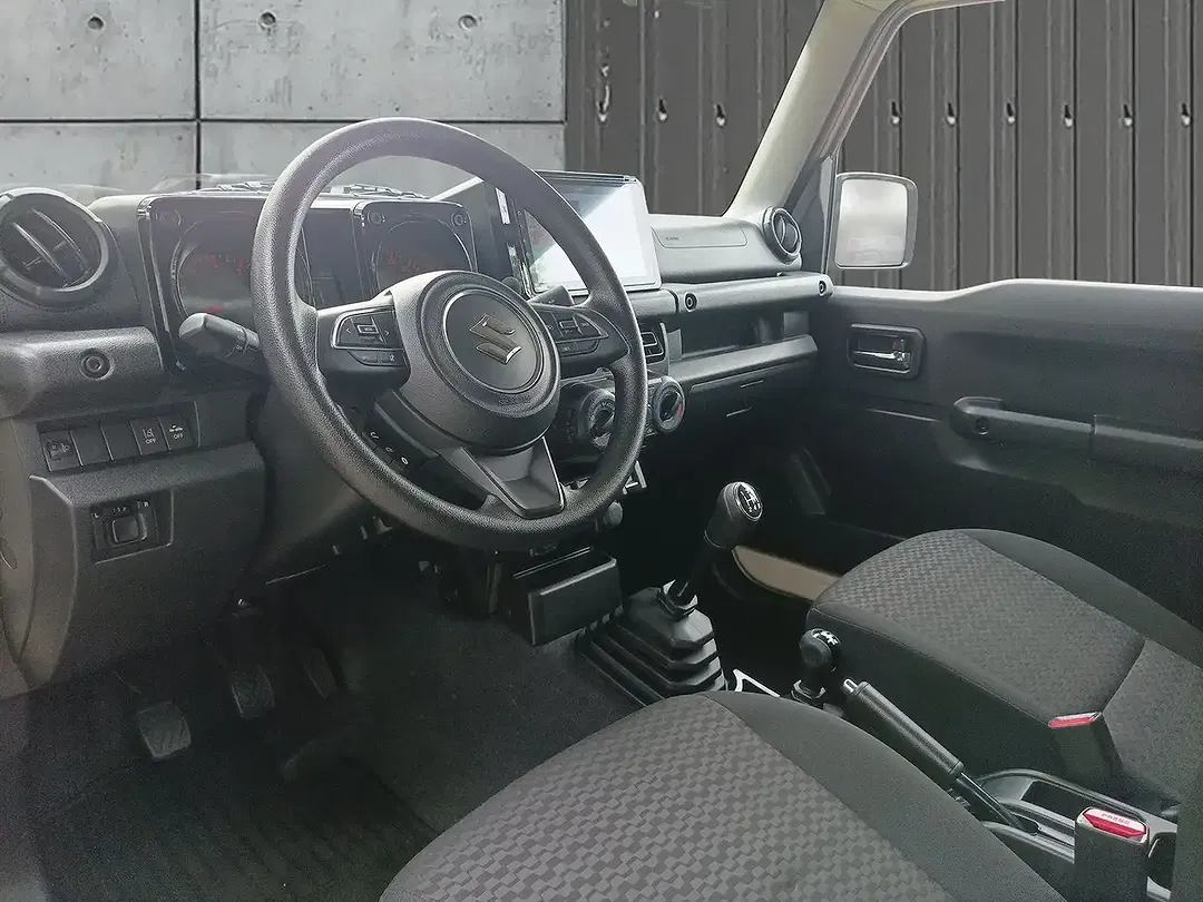 Suzuki Jimny 1.5 AllGrip Comfort - Thumbnail 14