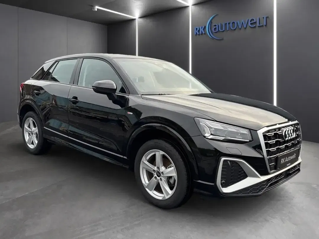 Audi Q2 35 TFSI Matrix LED S line - foto 2