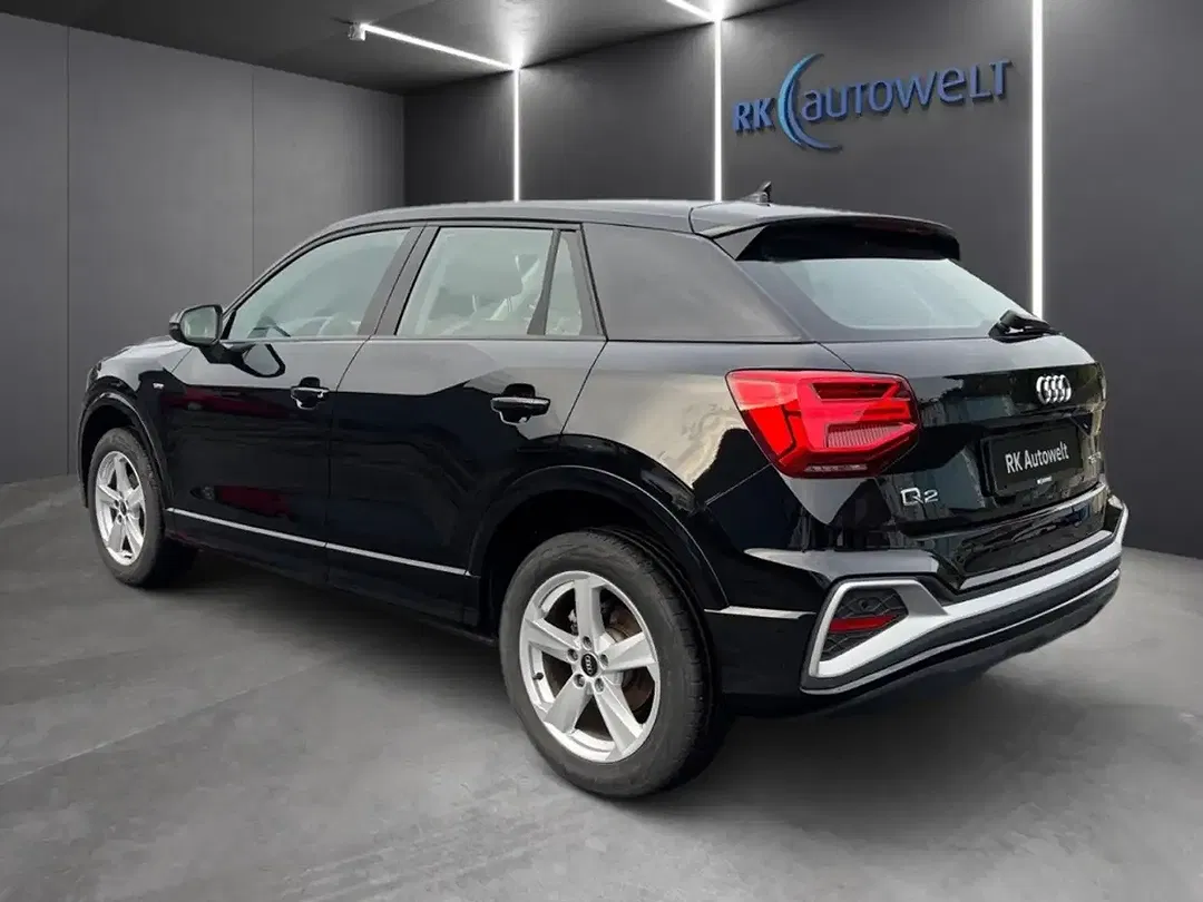 Audi Q2 35 TFSI Matrix LED S line - Thumbnail 5