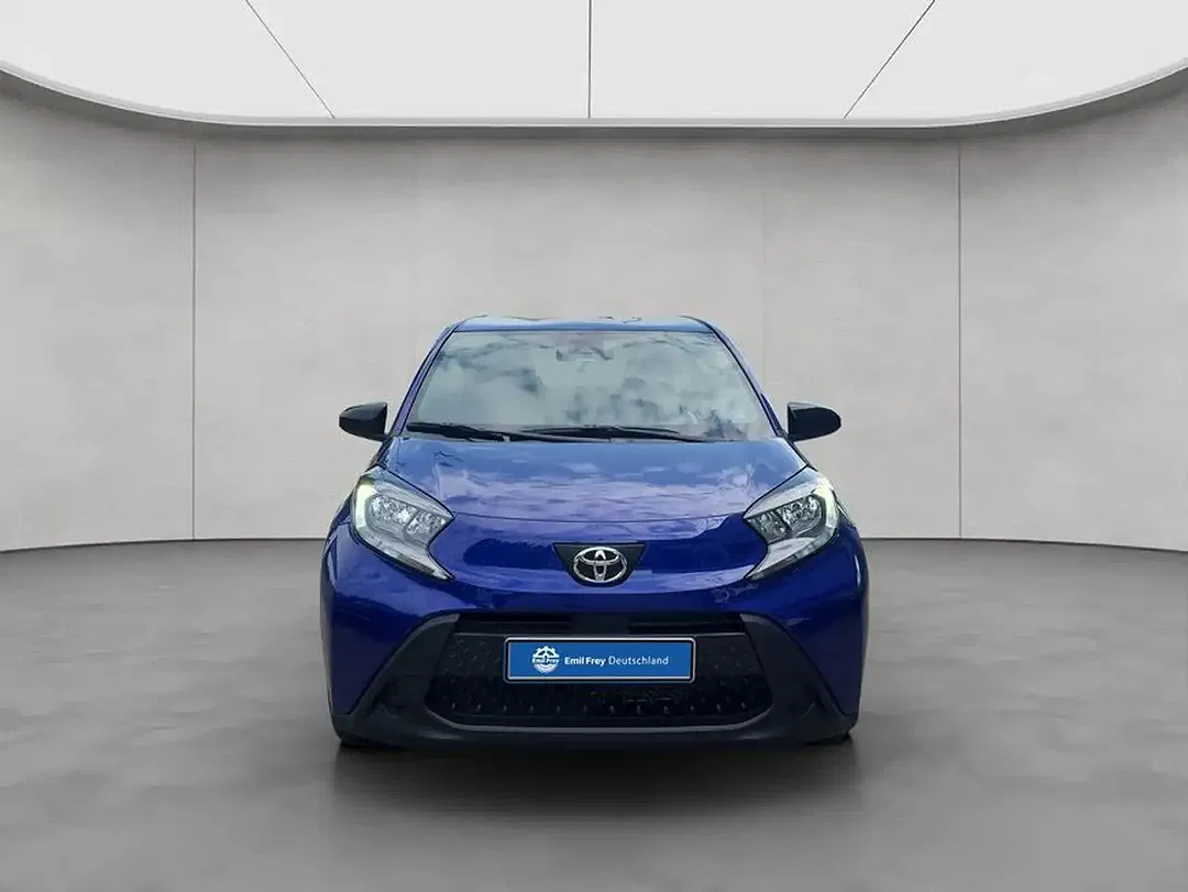 Toyota Aygo X Business Edition - Thumbnail 8