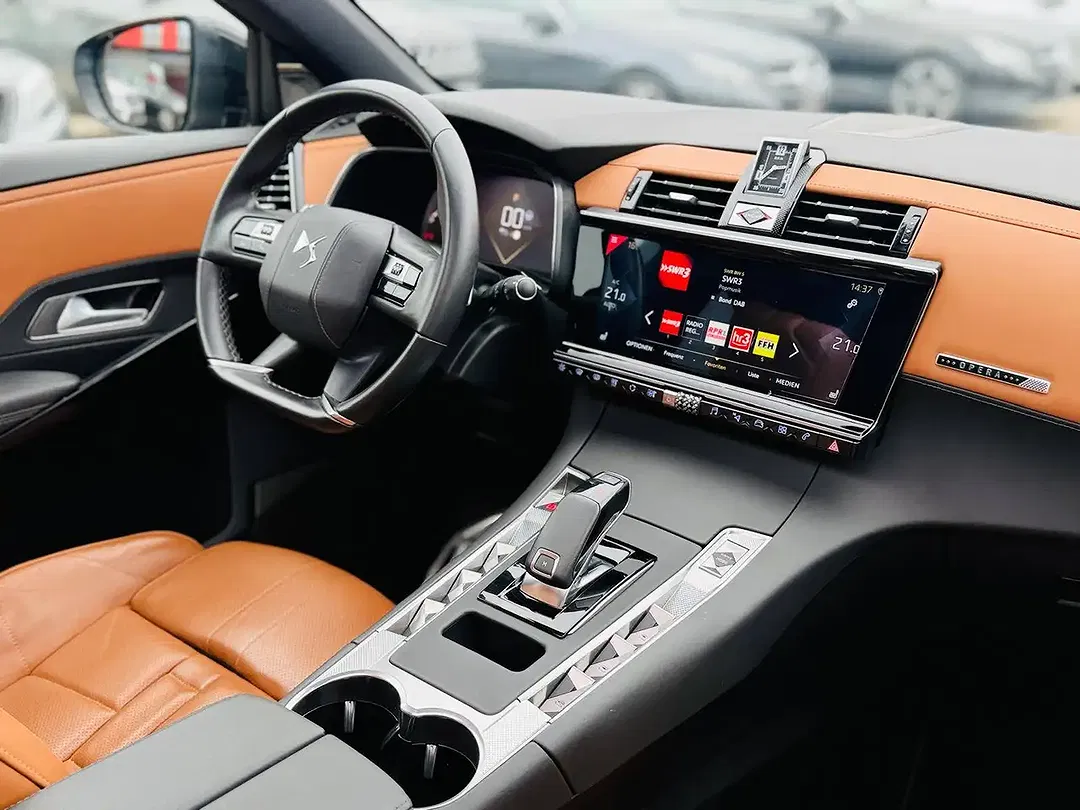 DS Automobiles DS 7 Crossback - Thumbnail 12