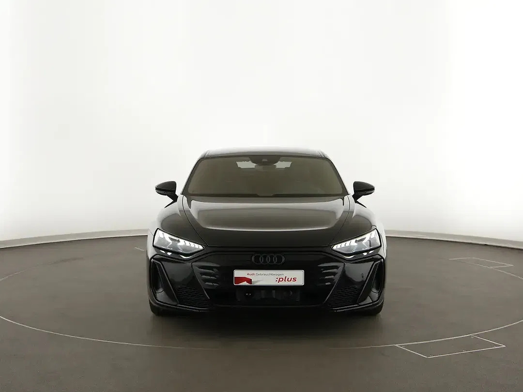 Audi e-tron GT quattro - Thumbnail 3