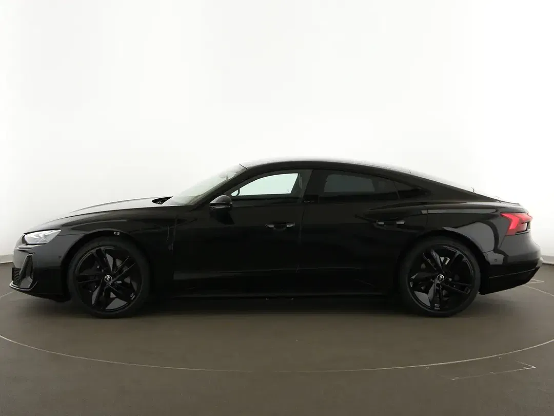 Audi e-tron GT quattro - Thumbnail 4