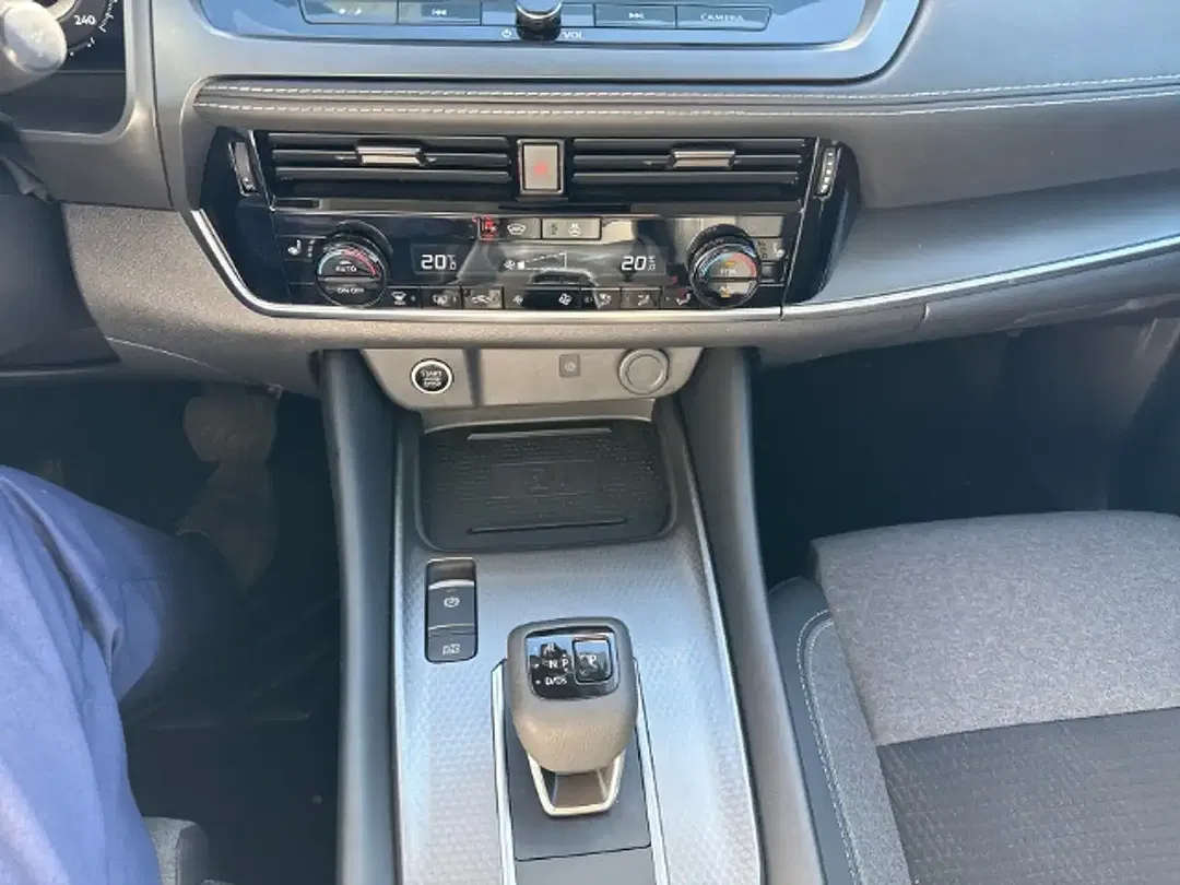 Nissan Qashqai MHEV N-Connecta - Thumbnail 12