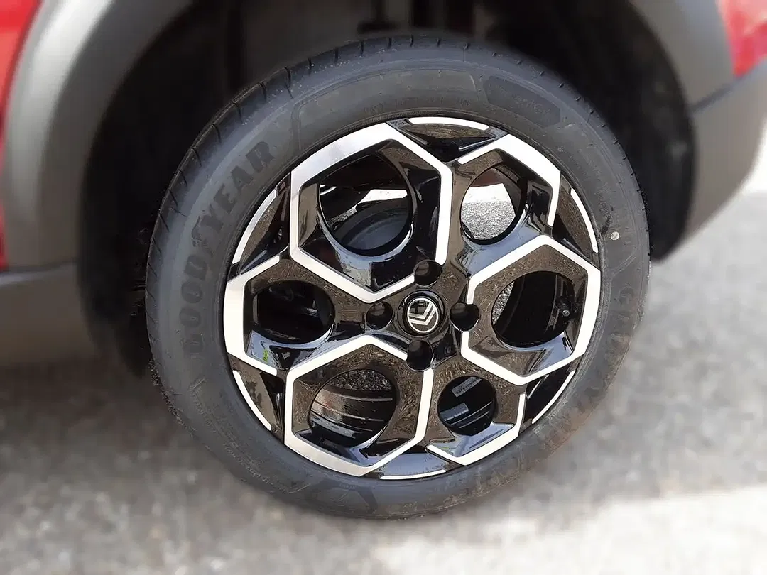 Citroen C3 THP Max - Thumbnail 4