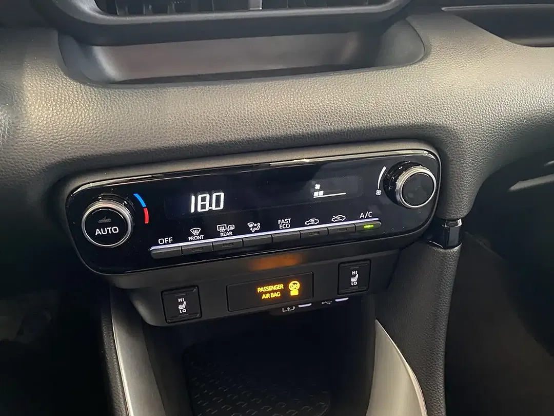 Mazda 2 1.5 AUT Hybrid - Thumbnail 10
